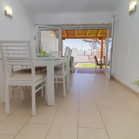 Holiday home Holycan Bungalow - Solarium & Garden