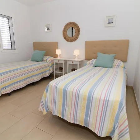 Holycan Bungalow - Solarium & Garden Holiday home